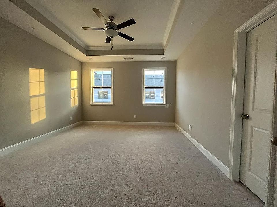 2nd image of 952 Catamaran Ct