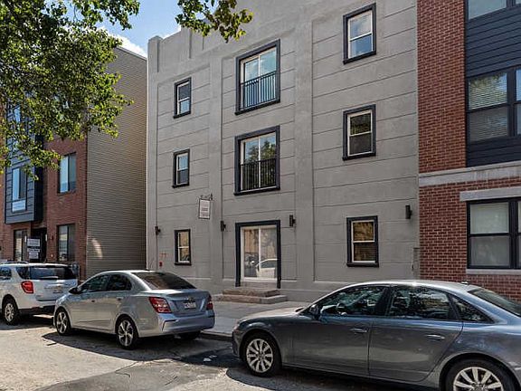 3rd image of 980 N Marshall St