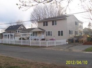 6 Baldwin St, North Andover, MA 01845
