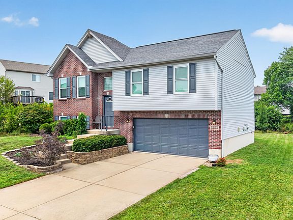 2nd image of 498 Colby Ct