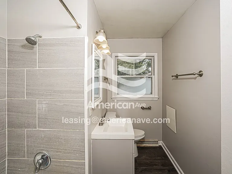 1314342_009_main_bathroom_9.jpg