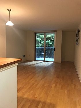 3rd image of 1701 Jackson St APT 407
