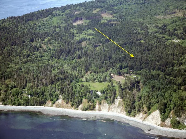 129 Joyce Rd #Sl7, Quadra Island, BC V0P 1N0
