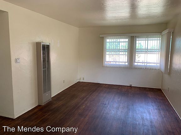 3rd image of 2151 Chatsworth Blvd APT 14