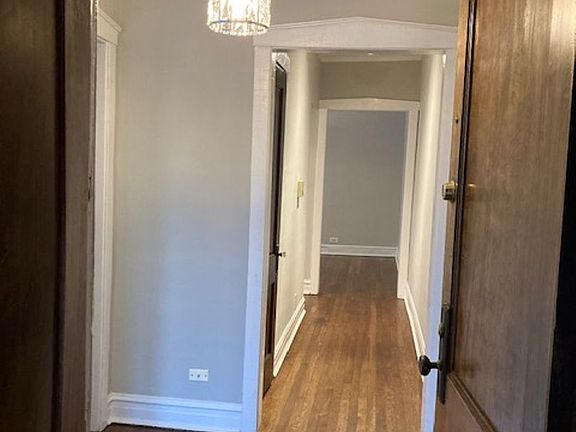 5th image of 6150 N Greenview Ave #3