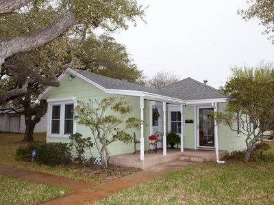 544 S 8th St, Aransas Pass, TX, 78336