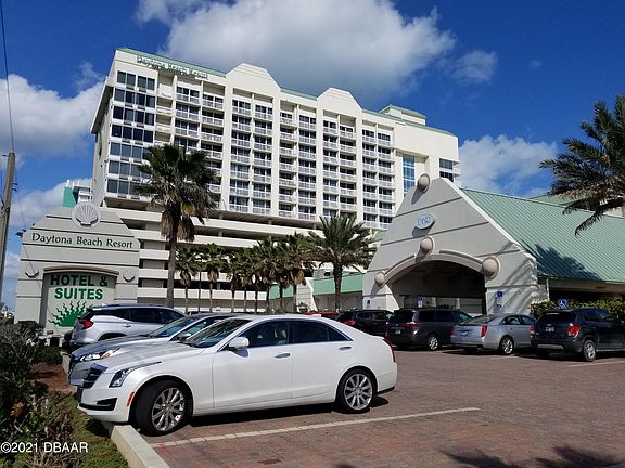 2nd image of 2700 N Atlantic Ave #414