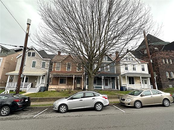3rd image of 511 & 513 California Ave