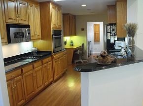 3rd image of 1677 Twin Lakes Cir