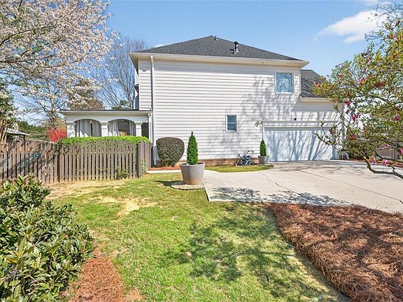 2nd image of 1710 Winter Jasmine Dr