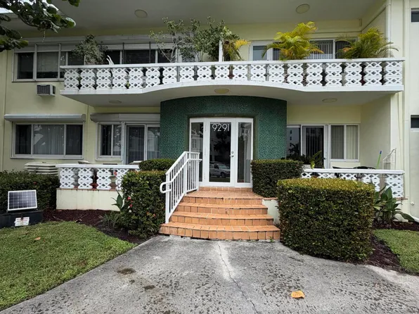 9291 W Bay Harbor Drive #8, Bay Harbor Islands, FL 33154