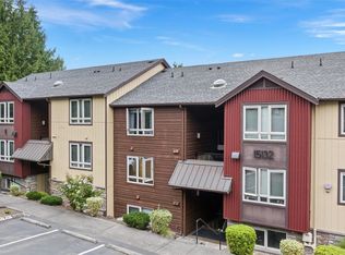 15132 NE 82nd St UNIT 102, Redmond, WA