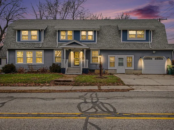 3 Harrison Blvd, Valparaiso, IN 46383