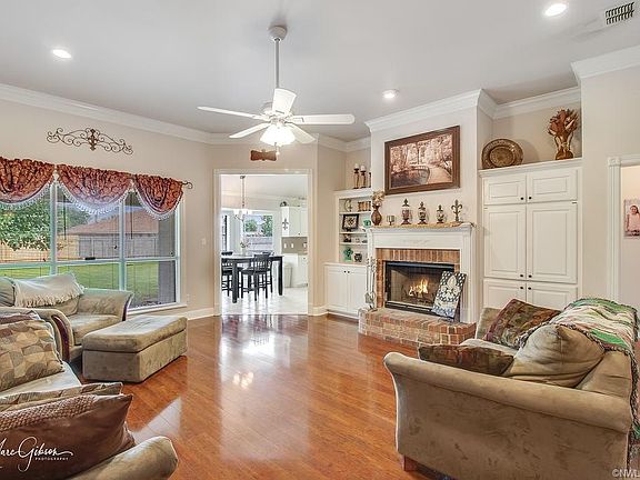 2nd image of 2509 Brookhaven Dr