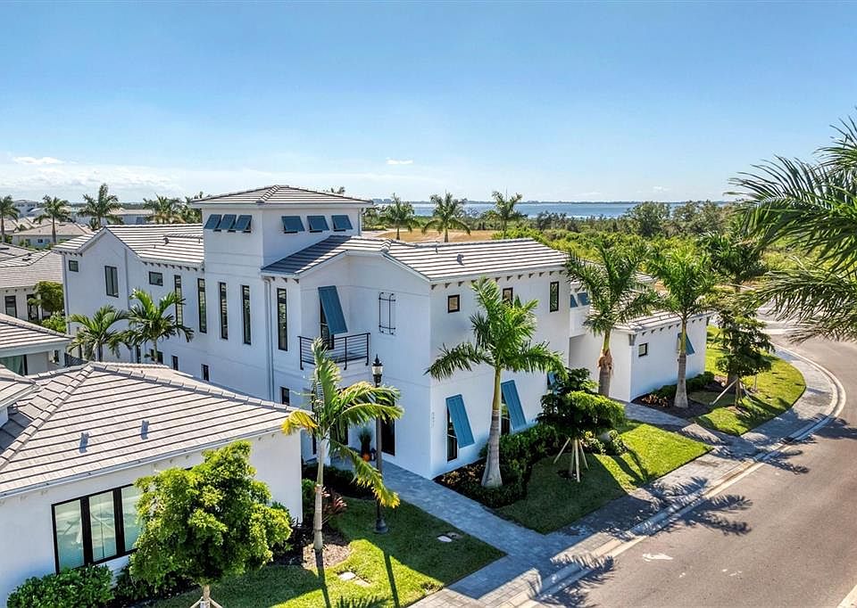 1st image of 5951 REDBAY BOULEVARD