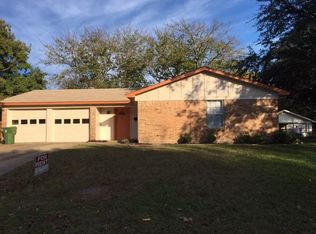 2848 Kingsbury Ave, Richland Hills, TX 76118