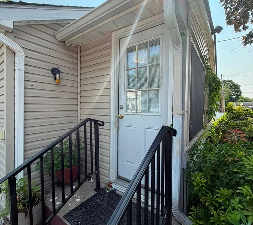 73 William St