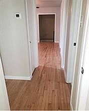 4th image of 615 W Nash St