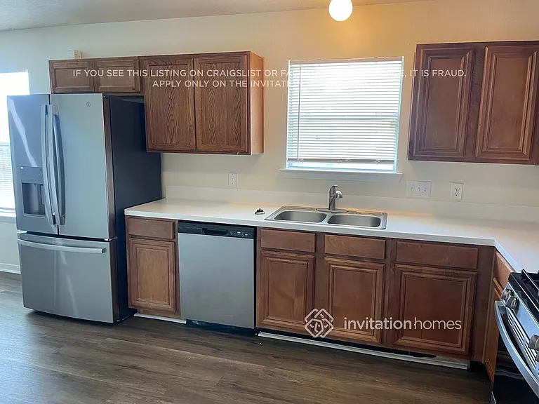 15911 Imperial Forest Ln — Photo 6