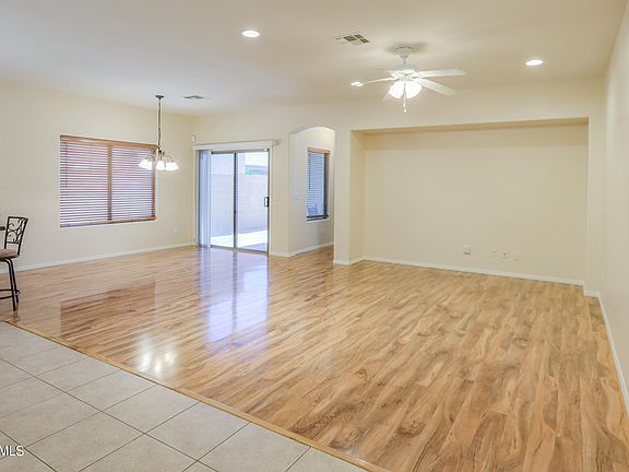 5th image of 45113 W WINDROSE Drive