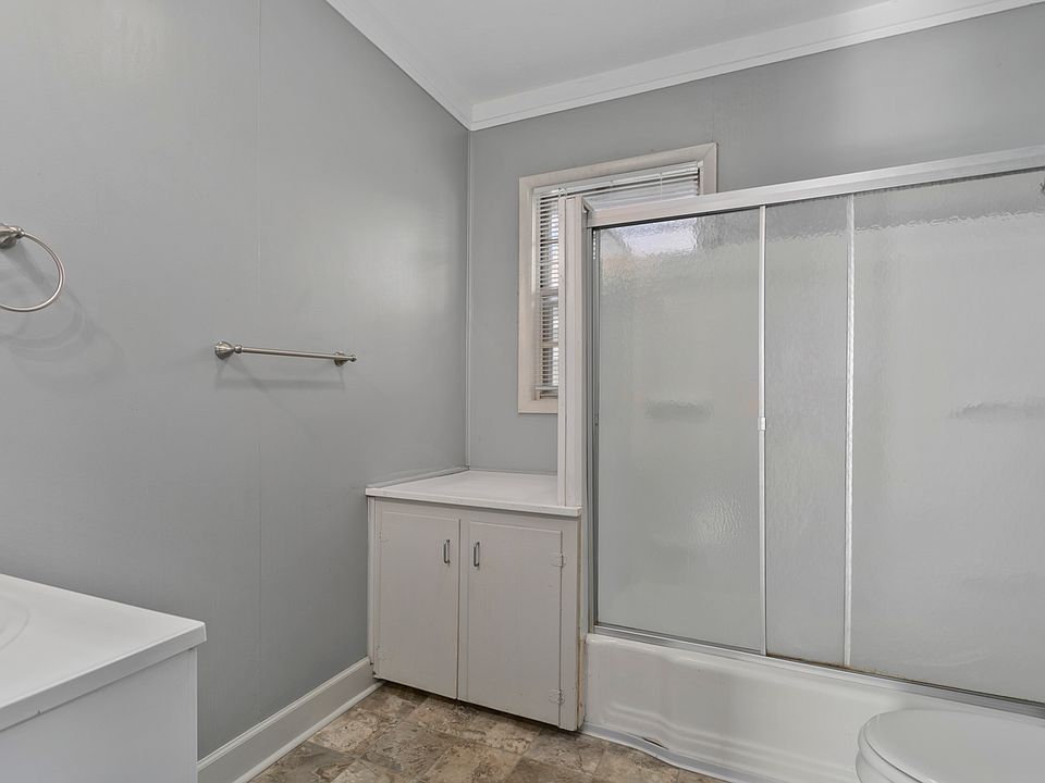 1st image of 4112 McGee St #2