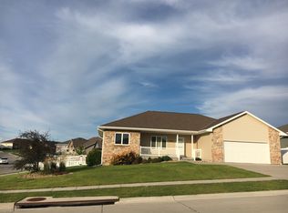 4415 9th Ave, Kearney, NE 68845