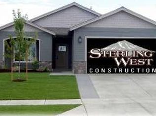 1839 Windward Dr, Medford, OR 97501