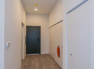 855 N Larrabee St #1221, Chicago, IL 60610