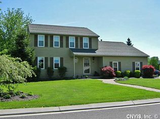 8242 Daisy Field Path, Clay, NY 13041