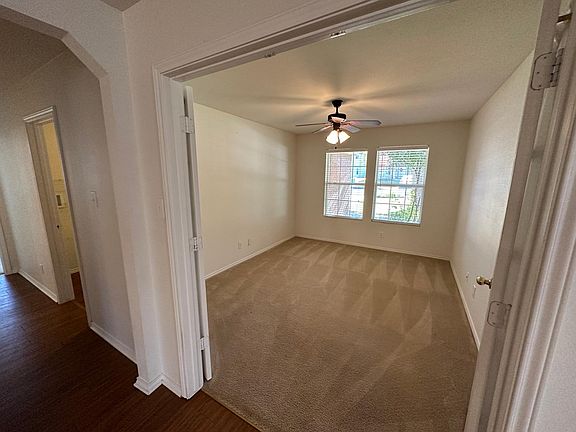 4th image of 277 Katie Ct