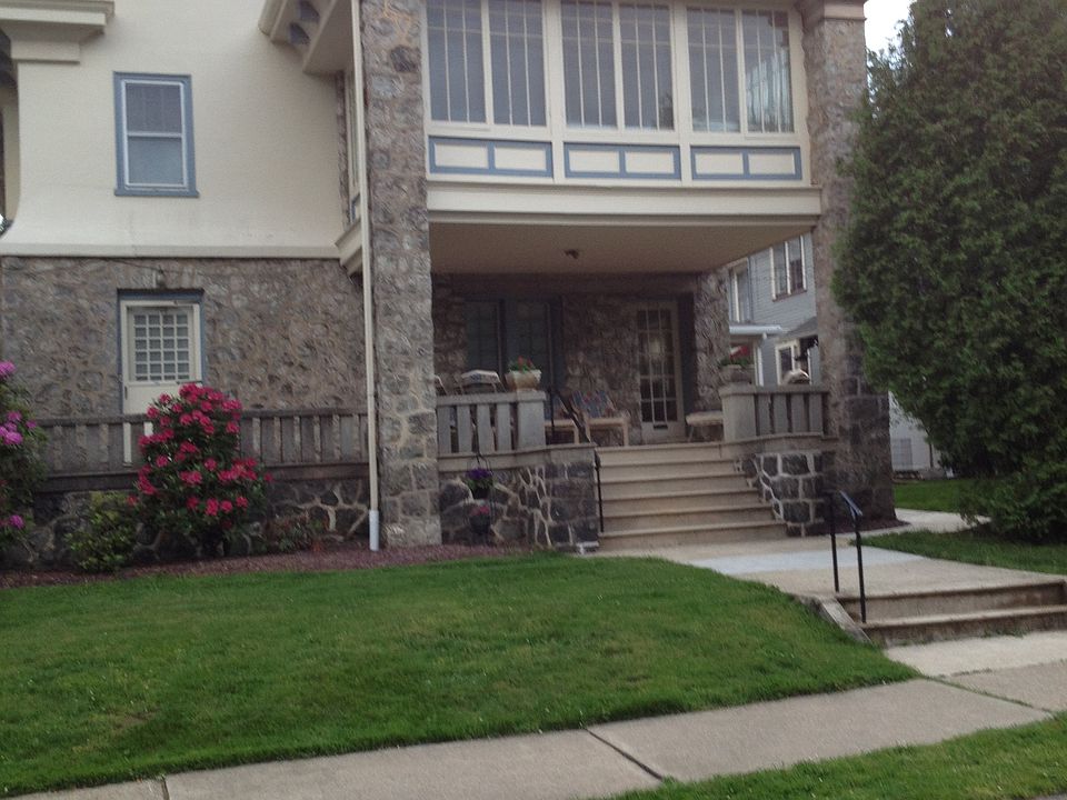 702 Paxinosa Ave