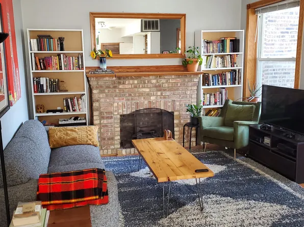 2620 N Spaulding Ave APT 2S, Chicago, IL 60647