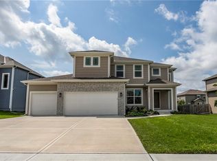 28501 W 161st Ter, Gardner, KS 66030