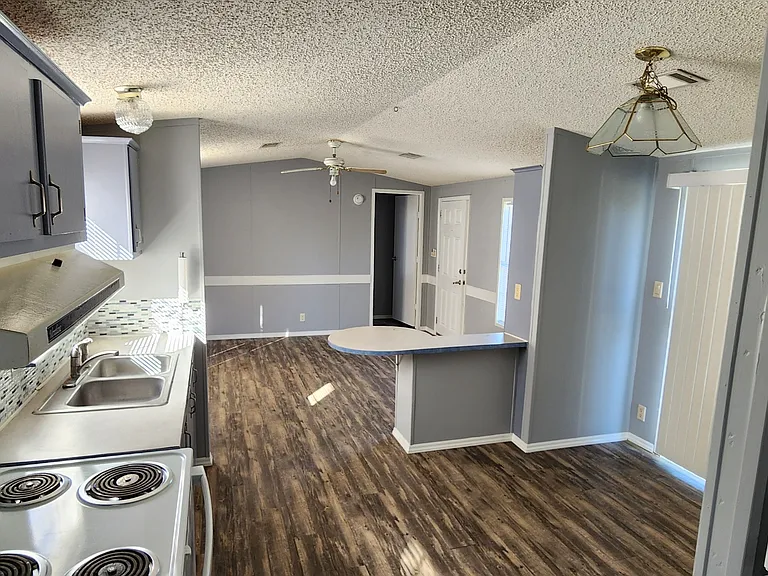 246 Paxon St — Photo 13