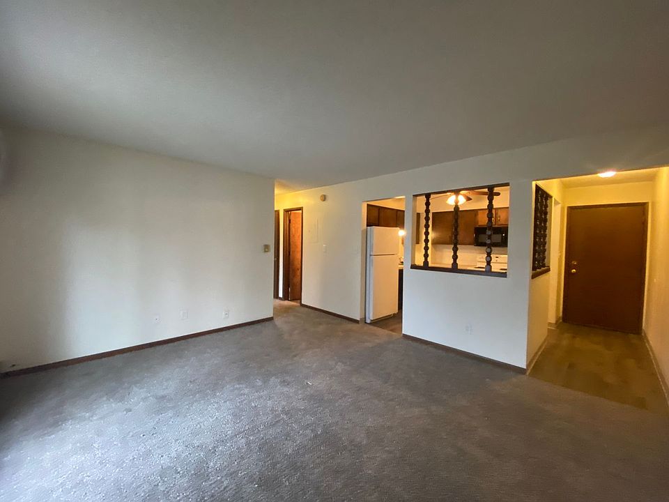 Parkview Apartments 411 W 1st St Grimes IA Zillow