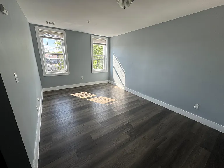 175 Munn Ave #303L — Photo 4