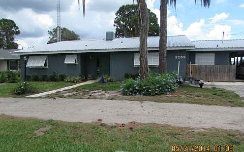 1st image of 3209 Placid View Dr