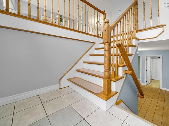 5th image of 51 Bianca Ct