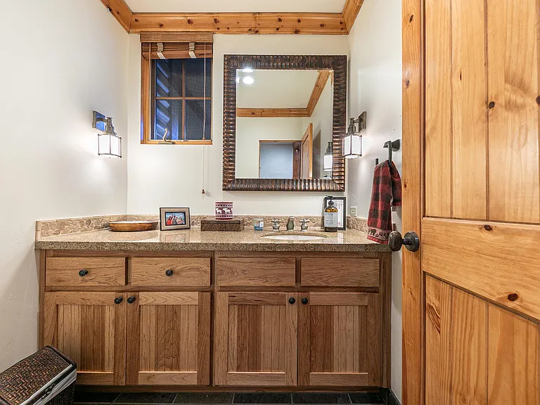 12326 Fairway Dr — Photo 17