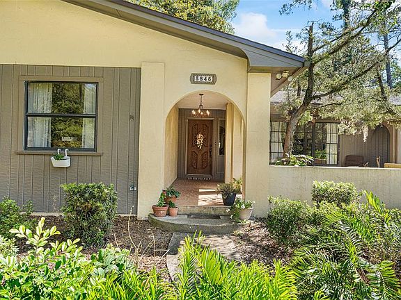 3rd image of 3845 NW 37th Pl
