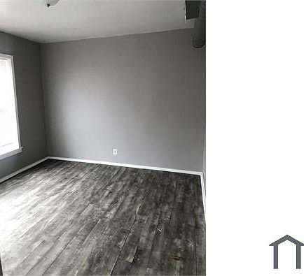 5th image of 4222 S Michigan Ave #3W