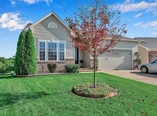 132 Vistalago Pl, Saint Peters, MO 63376
