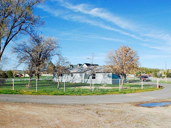 2nd image of 3050 NE Stripling Ct