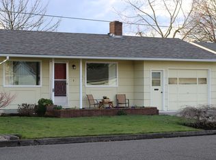 1367 Astor Way, Woodburn, OR 97071