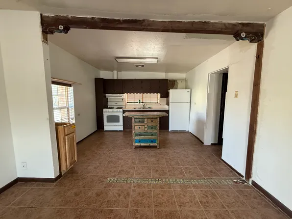 823 E Picacho Ave, Las Cruces, NM 88001