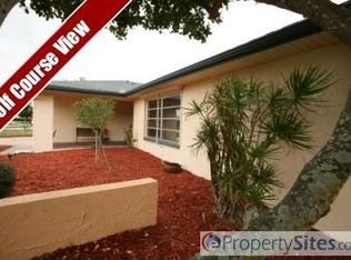6901 Greenbrier Dr, Seminole, FL 33777