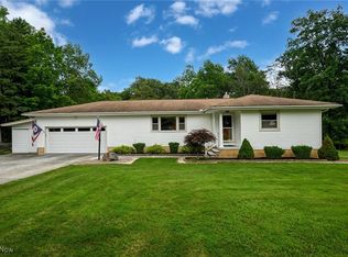 27820 Annetta Dr, Glenwillow, OH 44139