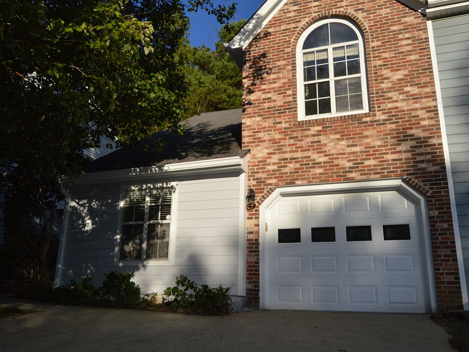 1st image of 5138 Laurel Bridge Ct SE