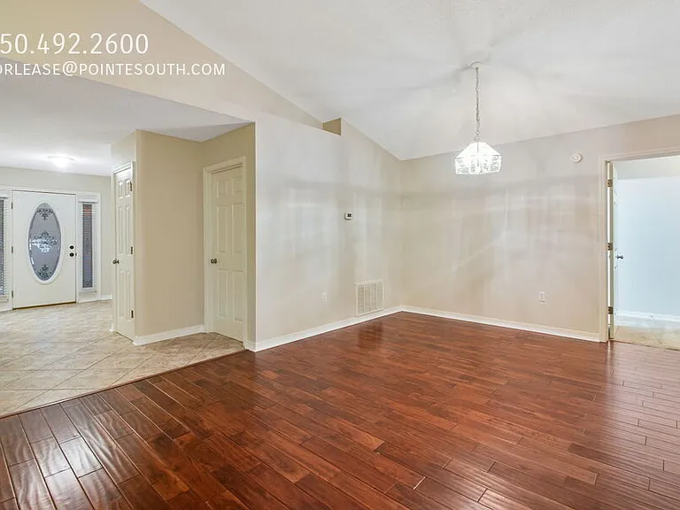 4678 Windstarr Dr — Photo 7