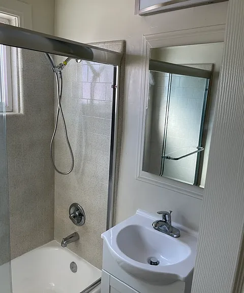 11240 Pangborn Ave — Photo 12